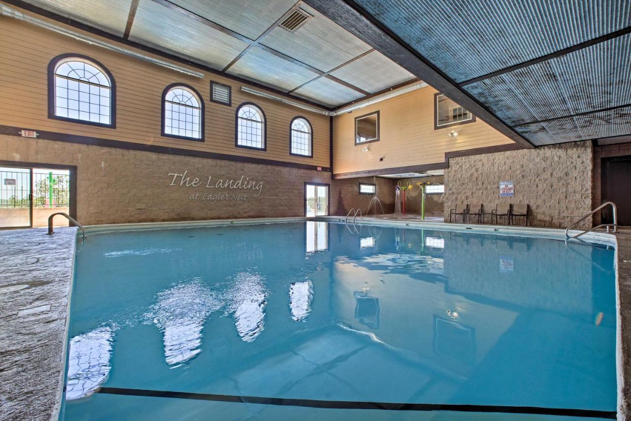 Ferienwohnung Luxe Branson Retreat With Mtn Views And Pool Access! Exterior foto
