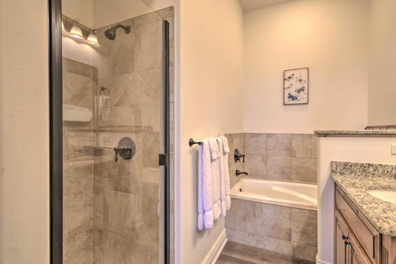 Ferienwohnung Luxe Branson Retreat With Mtn Views And Pool Access! Exterior foto