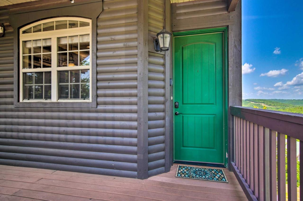 Ferienwohnung Luxe Branson Retreat With Mtn Views And Pool Access! Exterior foto