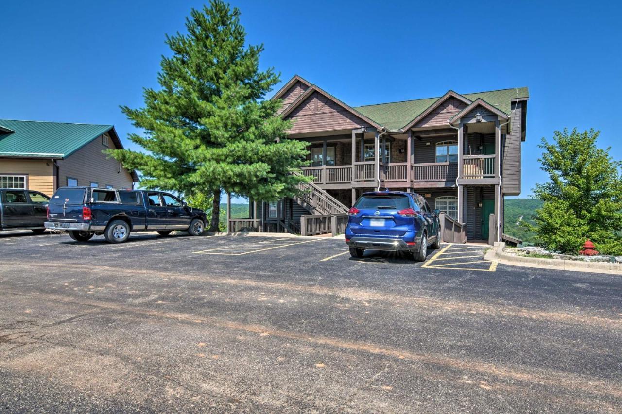 Ferienwohnung Luxe Branson Retreat With Mtn Views And Pool Access! Exterior foto